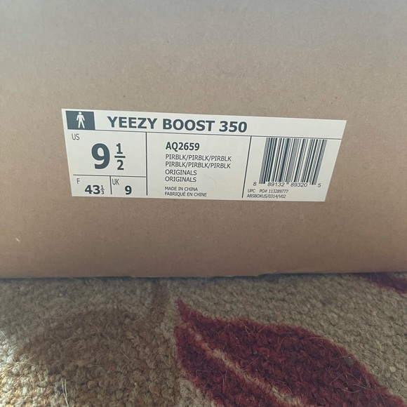 Yeezy pirate blacks 2015 main image 5